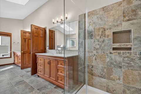 Tiny photo for 306 Orchard Lane, Bloomingdale, IL 60108 (MLS # 12490892)