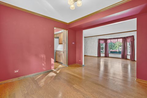 Tiny photo for 306 Orchard Lane, Bloomingdale, IL 60108 (MLS # 12490892)