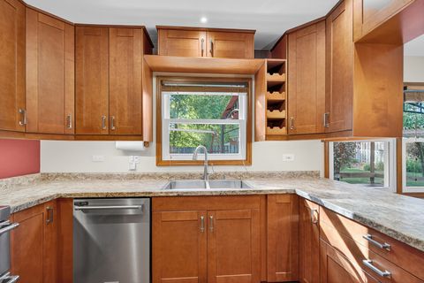 Tiny photo for 306 Orchard Lane, Bloomingdale, IL 60108 (MLS # 12490892)
