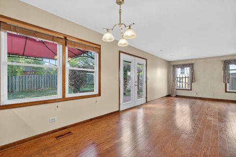 Tiny photo for 306 Orchard Lane, Bloomingdale, IL 60108 (MLS # 12490892)