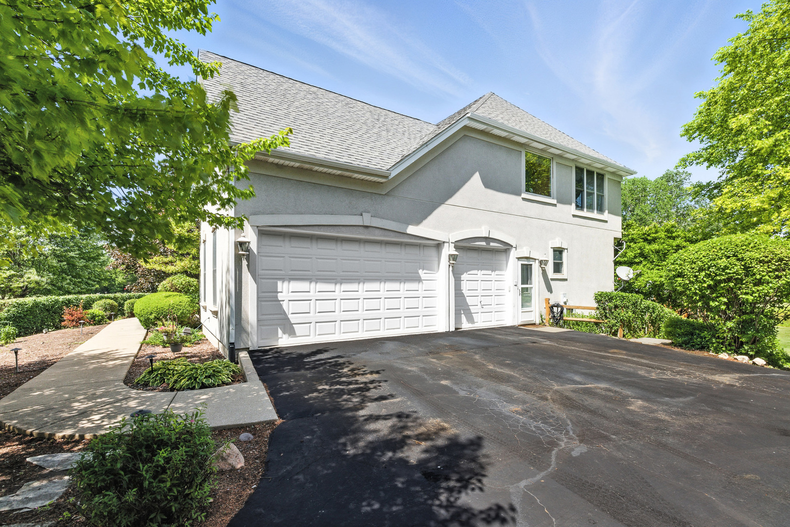 7n399 Homeward Glen Drive