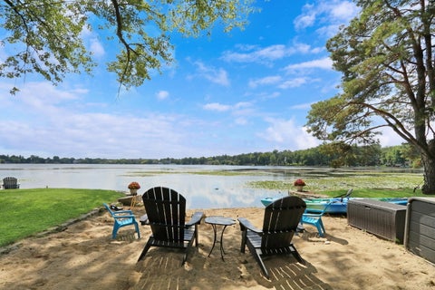 Tiny photo for 142 Augusta Street, Grayslake, IL 60030 (MLS # 12742787)