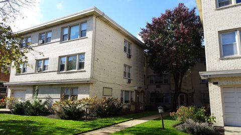 A home in Skokie