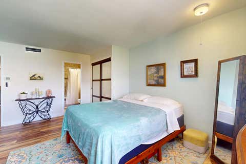 Tiny photo for 6301 N Sheridan Road #18E, Chicago, IL 60660 (MLS # 12668602)