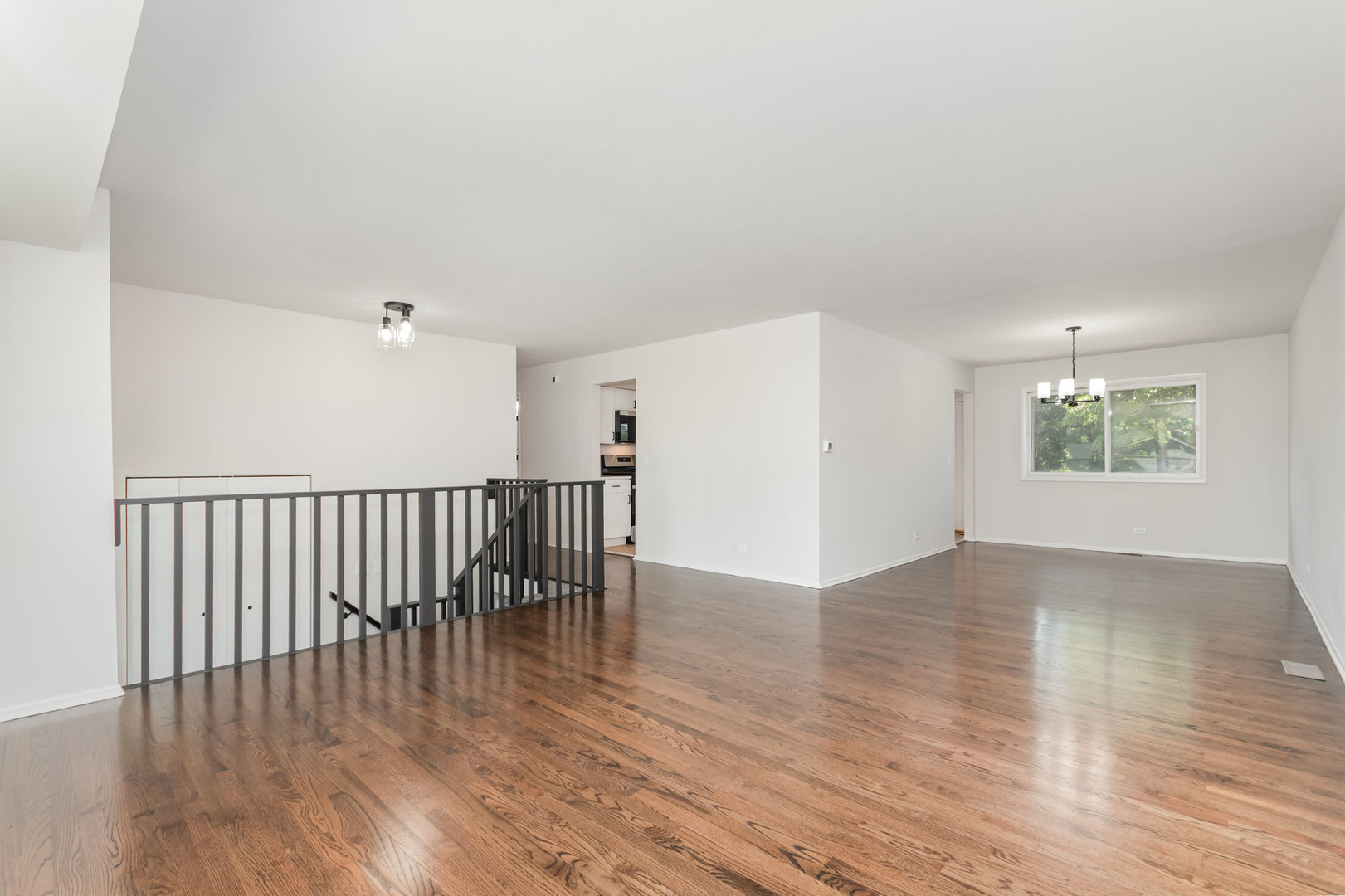 47 W Central Avenue
