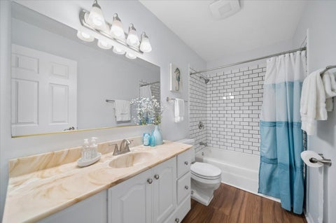 Tiny photo for 6638 Timbertrails Road, Lisle, IL 60532 (MLS # 12668408)