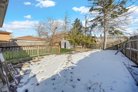 Tiny photo for 9523 S Kostner Avenue, Oak Lawn, IL 60453 (MLS # 12590146)