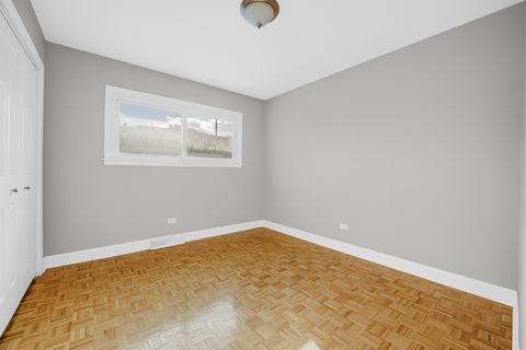 Tiny photo for 9523 S Kostner Avenue, Oak Lawn, IL 60453 (MLS # 12590146)