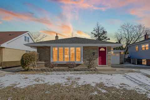 Tiny photo for 9523 S Kostner Avenue, Oak Lawn, IL 60453 (MLS # 12590146)