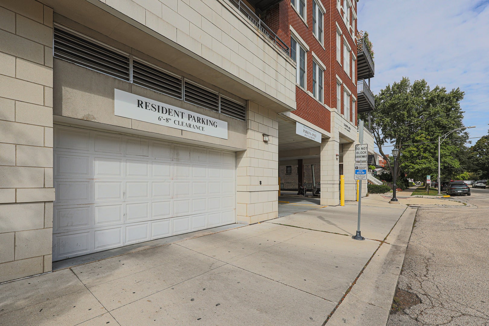 7243 Madison Street 318