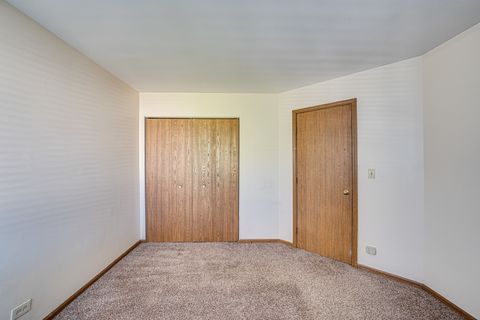 Tiny photo for 1640 HILTON HEAD Drive, Naperville, IL 60563 (MLS # 12452070)