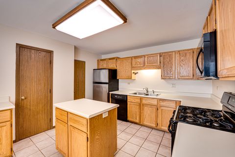 Tiny photo for 1640 HILTON HEAD Drive, Naperville, IL 60563 (MLS # 12452070)