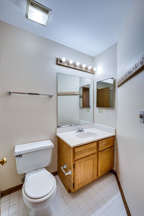 Tiny photo for 1640 HILTON HEAD Drive, Naperville, IL 60563 (MLS # 12452070)