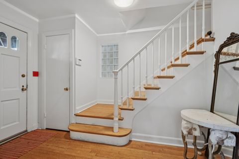 Tiny photo for 5228 N Virginia Avenue, Chicago, IL 60625 (MLS # 12509842)