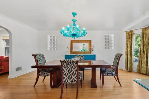 Tiny photo for 5228 N Virginia Avenue, Chicago, IL 60625 (MLS # 12509842)