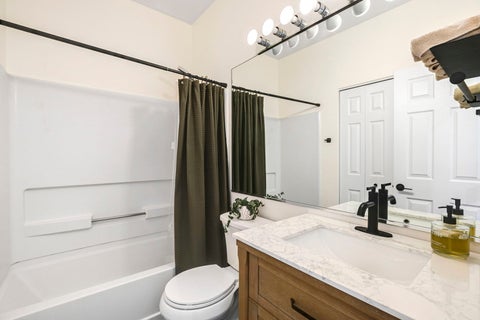 Tiny photo for 434 Havenwood Drive, Round Lake, IL 60073 (MLS # 12780738)