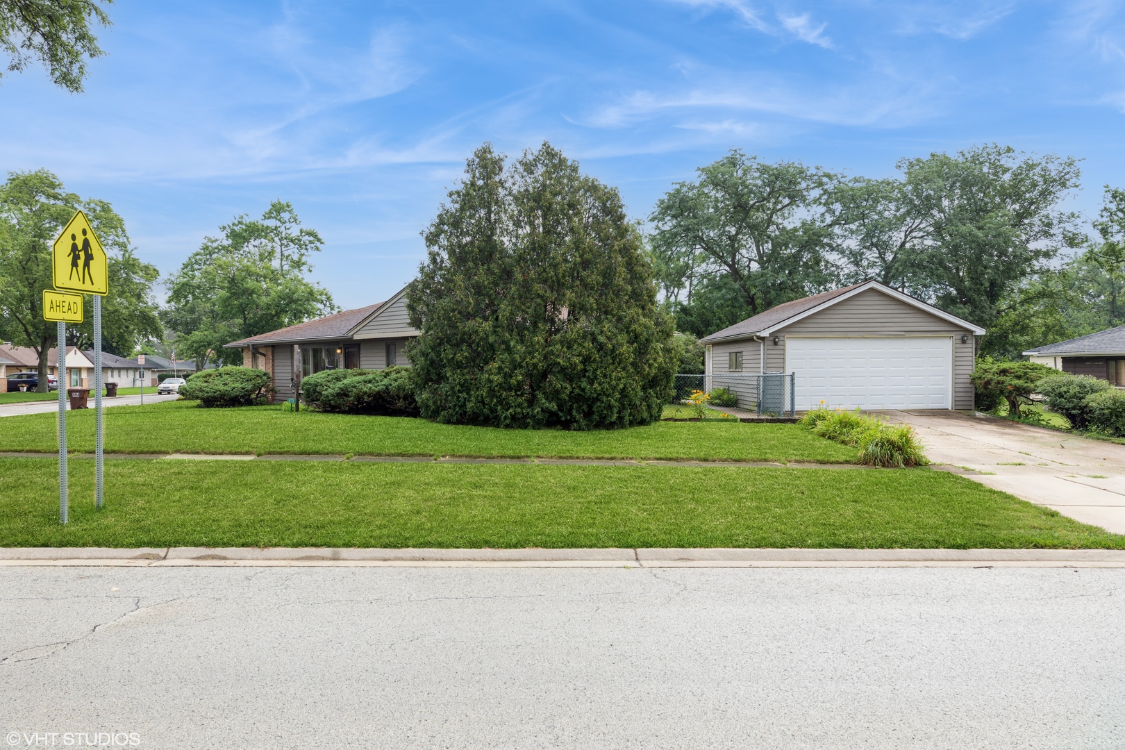 471 Indianwood Boulevard
