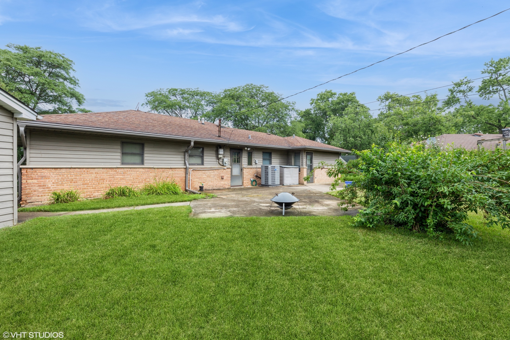471 Indianwood Boulevard