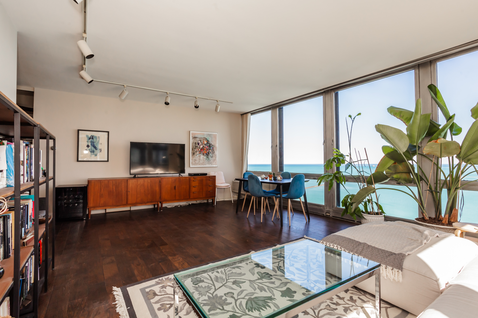 880 N LAKE SHORE Drive 17D