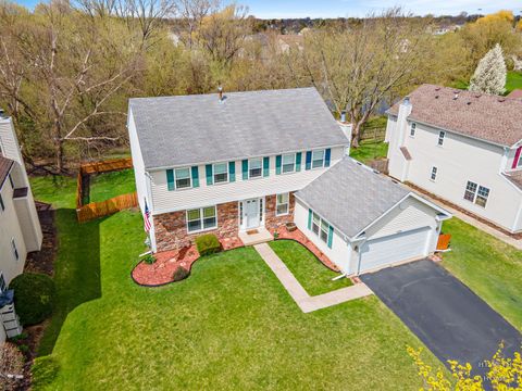 Photo of 1266 Fernleaf Drive, Crystal Lake, IL 60014 (MLS # 12620539)