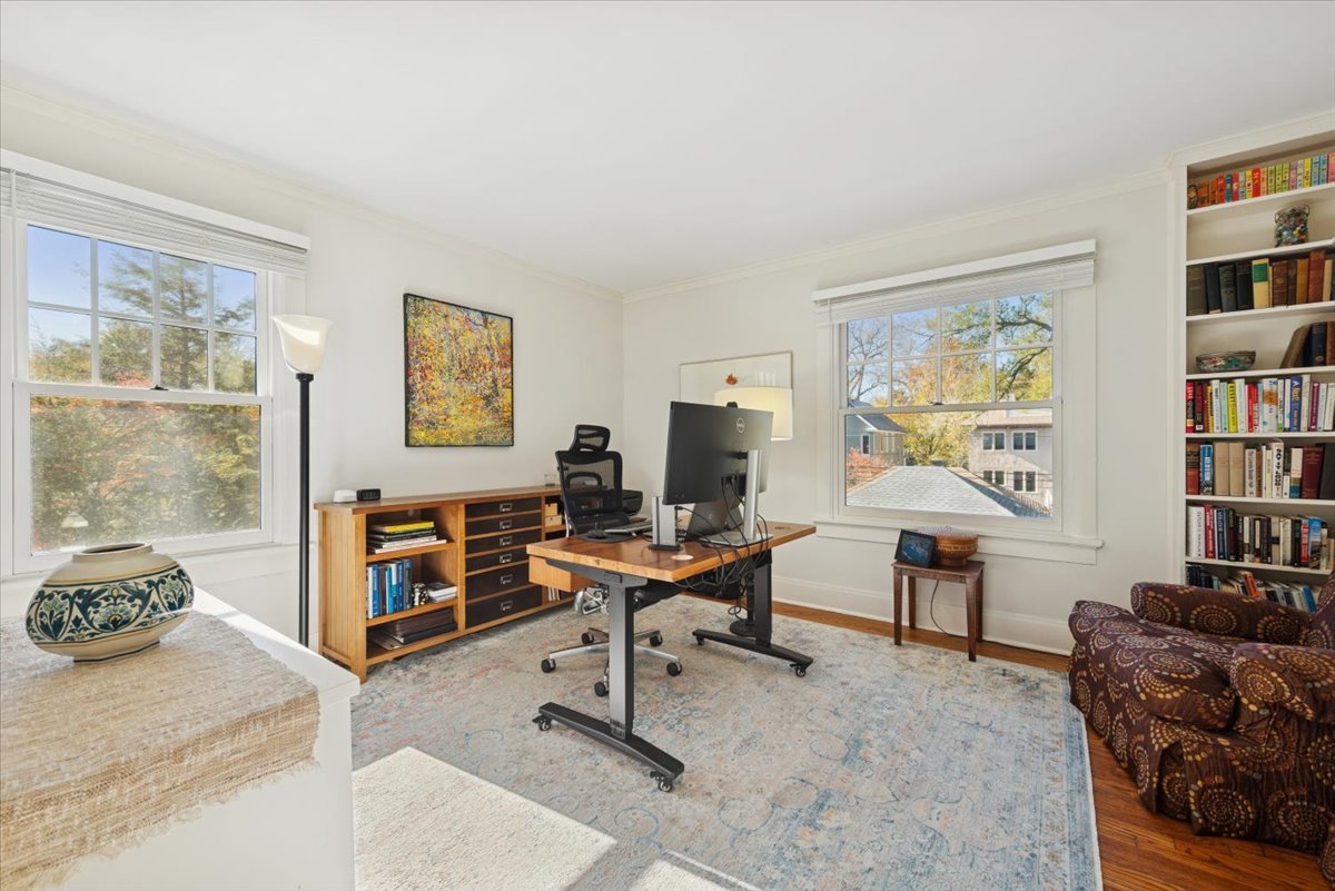 Evanston, Illinois 60201, United States, 5 Bedrooms Bedrooms, ,5 BathroomsBathrooms,Residential,Active,243348