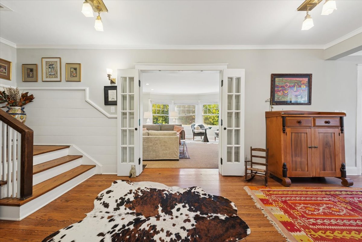 Evanston, Illinois 60201, United States, 5 Bedrooms Bedrooms, ,5 BathroomsBathrooms,Residential,Active,243348