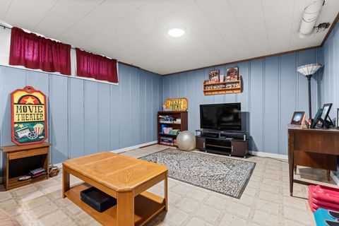 Tiny photo for 1403 Camp Avenue, Rockford, IL 61103 (MLS # 12622795)