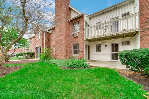 Tiny photo for 1315 Cunat Court #1D, Lake In The Hills, IL 60156 (MLS # 12786331)