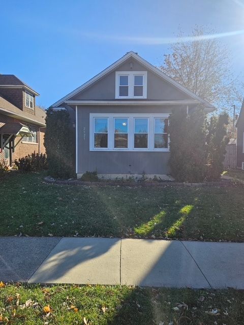 2521 Orchard Street Blue Island IL 60406