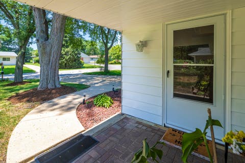 Tiny photo for 7601 Adams Street, Darien, IL 60561 (MLS # 12703269)