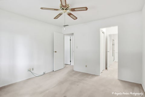 Tiny photo for 915 Royal Drive #4, McHenry, IL 60050 (MLS # 12666342)