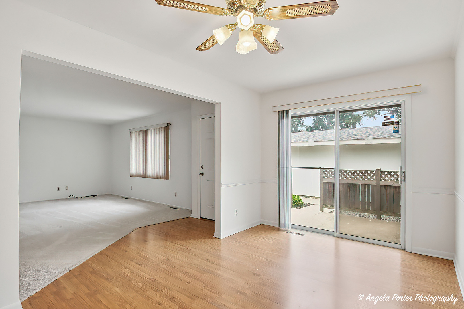 915 Royal Drive 4
