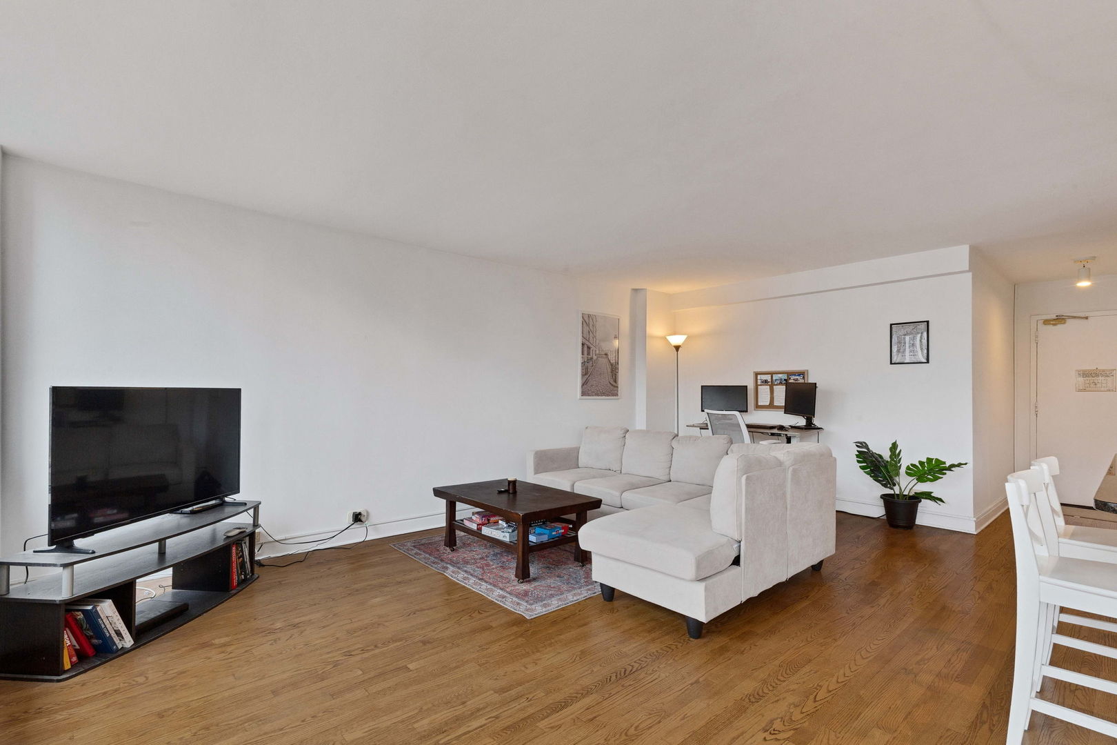 1355 N Sandburg Terrace 1206D