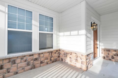 Tiny photo for 3311 LAFAYETTE Street, Elgin, IL 60123 (MLS # 12499211)