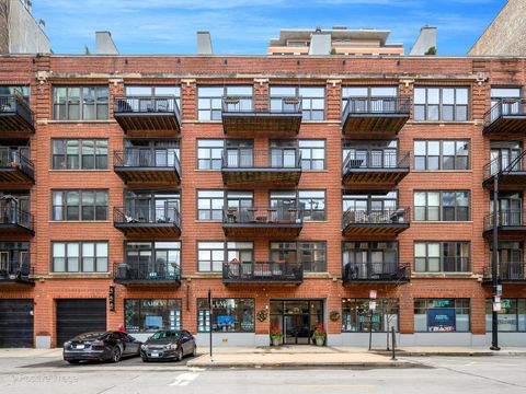 375 W Erie Street 313 Chicago IL 60654