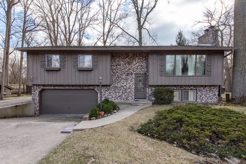 Tiny photo for 9743 W 16th Street, Zion, IL 60099 (MLS # 12604079)