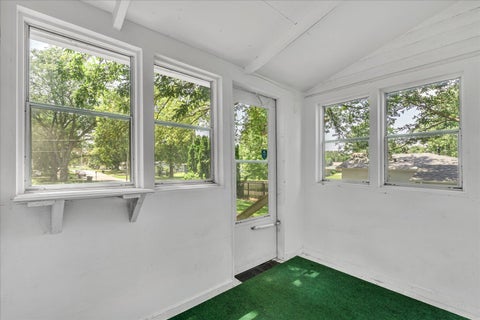 Tiny photo for 513 12th Street, Silvis, IL 61282 (MLS # 12718578)