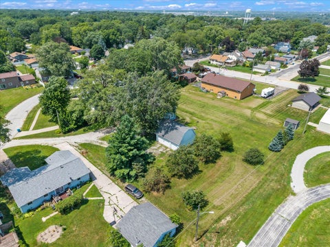 Tiny photo for 513 12th Street, Silvis, IL 61282 (MLS # 12718578)