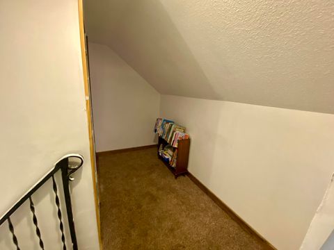 Tiny photo for 342 Bassett Road, Elizabethtown, IL 62931 (MLS # 100000561)