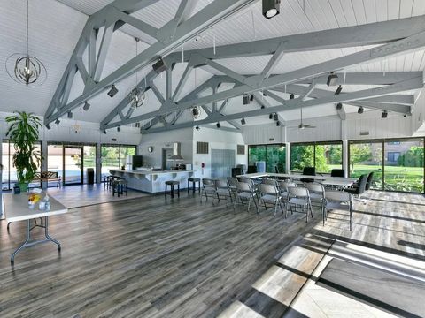 Tiny photo for 1717 W Crystal Lane #610, Mount Prospect, IL 60056 (MLS # 12499361)