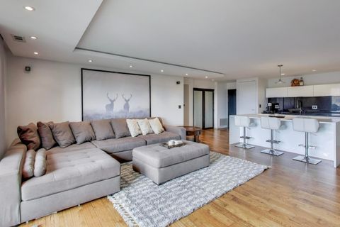 Tiny photo for 1717 W Crystal Lane #610, Mount Prospect, IL 60056 (MLS # 12499361)