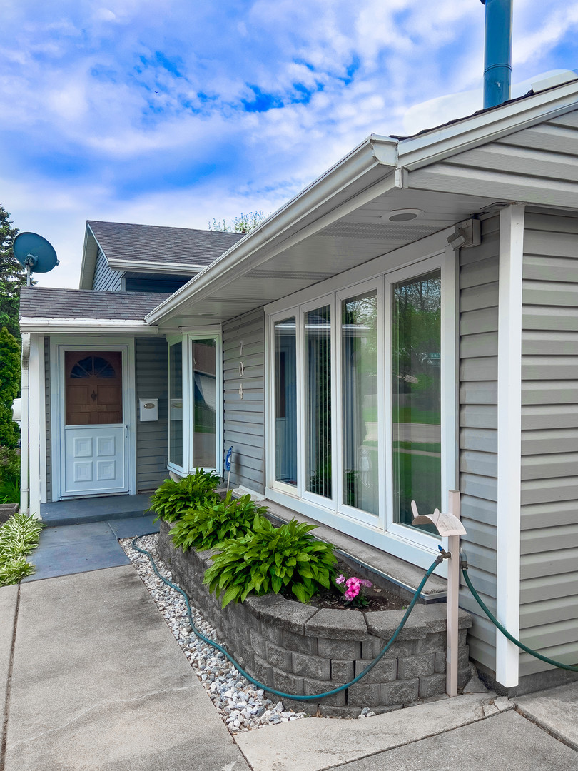704 Springfield Drive
