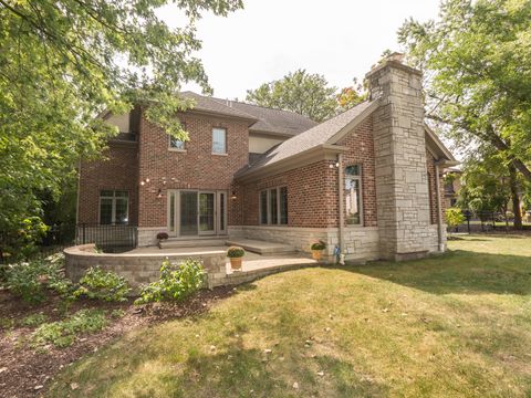 A home in Mount Prospect