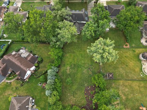 A home in Mount Prospect