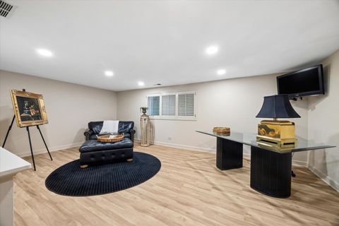 Tiny photo for 98 Briarwood Circle, Oak Brook, IL 60523 (MLS # 12664536)