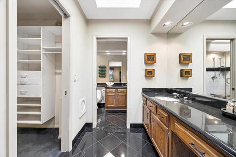 Tiny photo for 98 Briarwood Circle, Oak Brook, IL 60523 (MLS # 12664536)