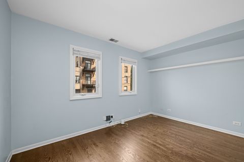 Tiny photo for 2520 W Bloomingdale Avenue #B, Chicago, IL 60647 (MLS # 12468419)