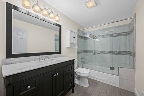 Tiny photo for 2520 W Bloomingdale Avenue #B, Chicago, IL 60647 (MLS # 12468419)