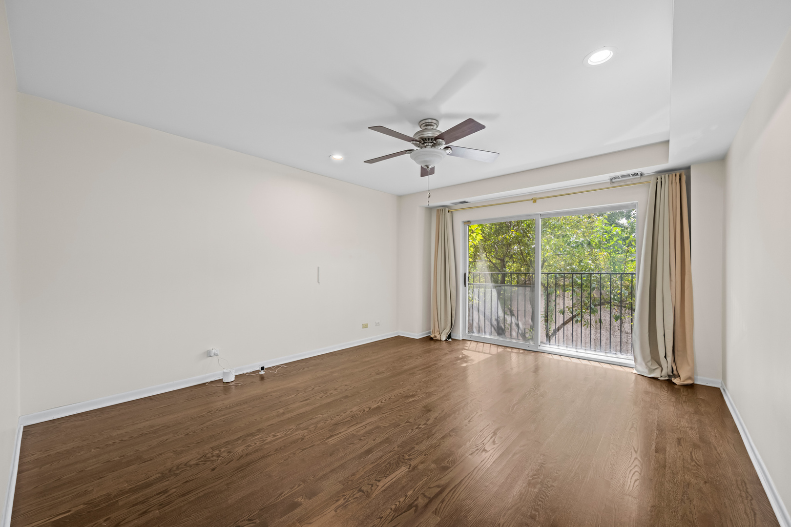 2520 W Bloomingdale Avenue B