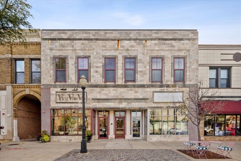 Photo of 25 S La Grange Road #D, La Grange, IL 60525 (MLS # 12785495)